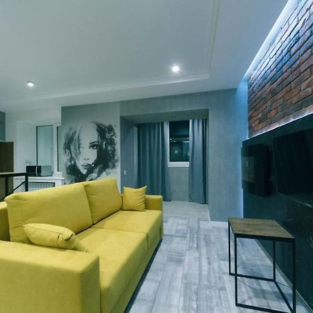 Appartement 7 Вулиця Саксаганського à Kiev Extérieur photo